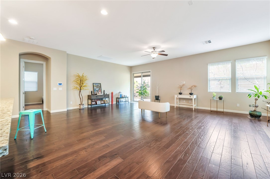 71 Newton Ridge Way Las Vegas NV 89183