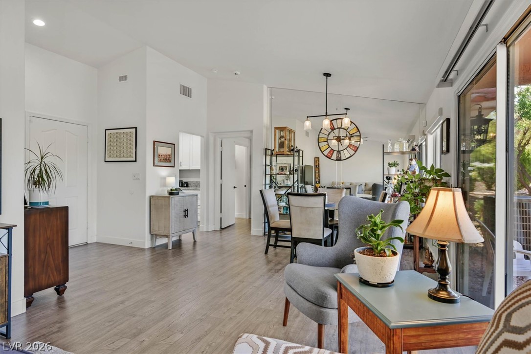 10008 Bundella Drive Las Vegas NV 89134
