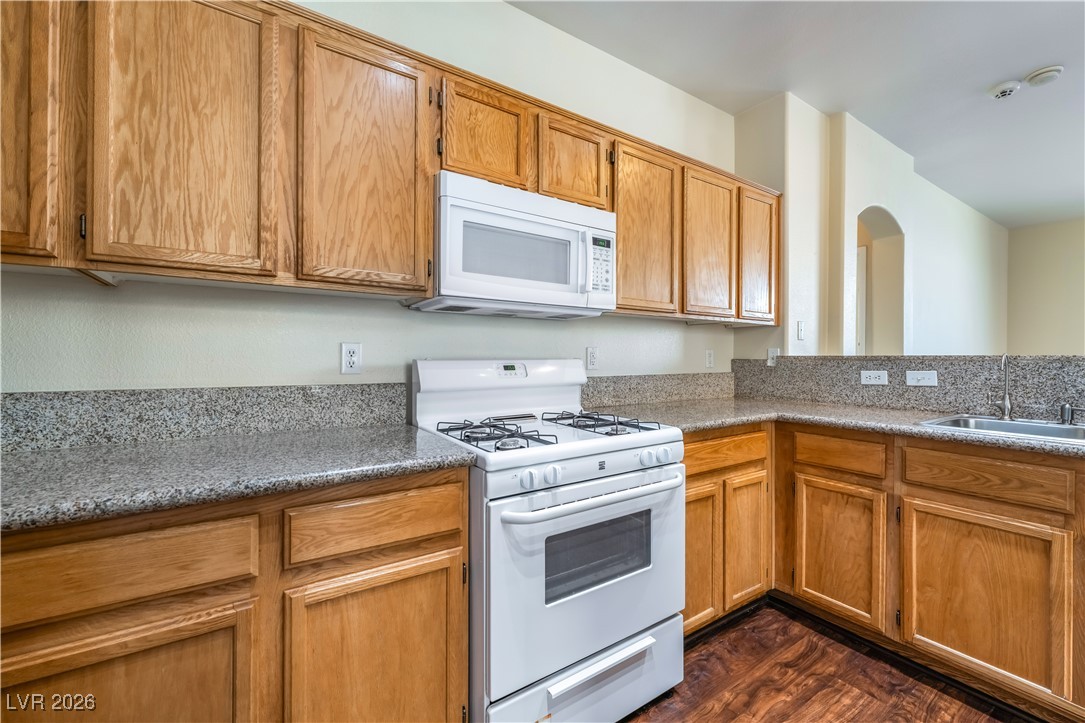 2528 Living Rock Street Las Vegas NV 89106
