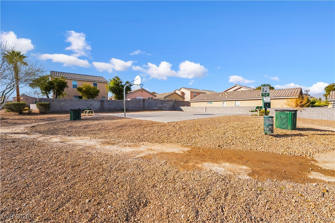 2528 Living Rock Street Las Vegas NV 89106