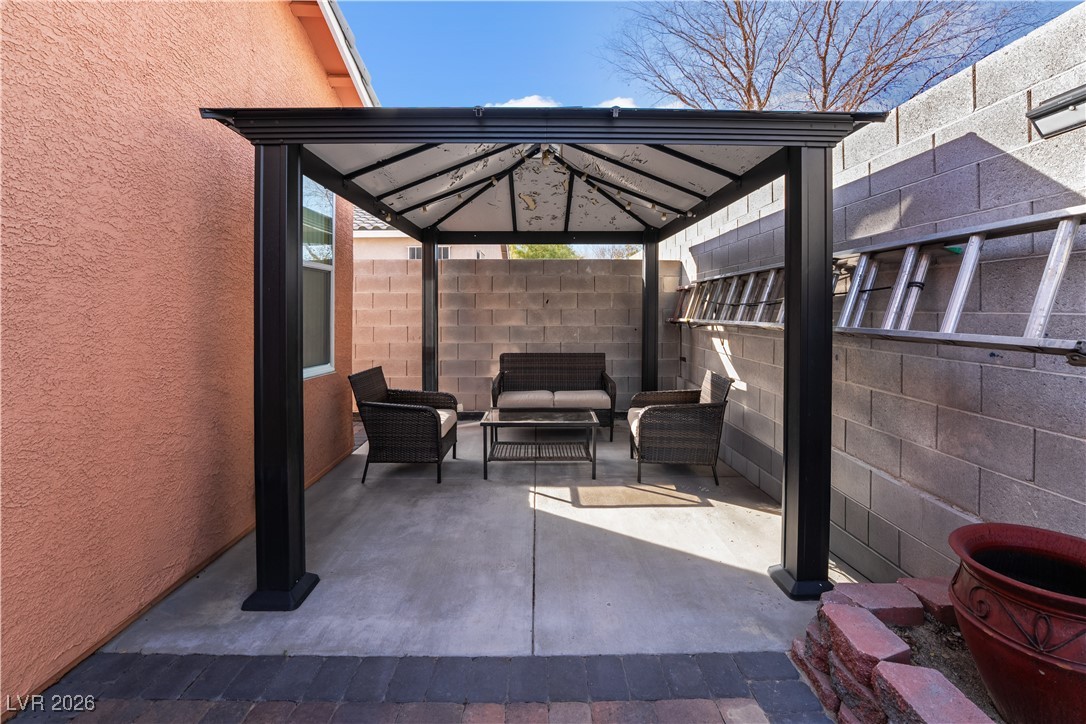 2528 Living Rock Street Las Vegas NV 89106