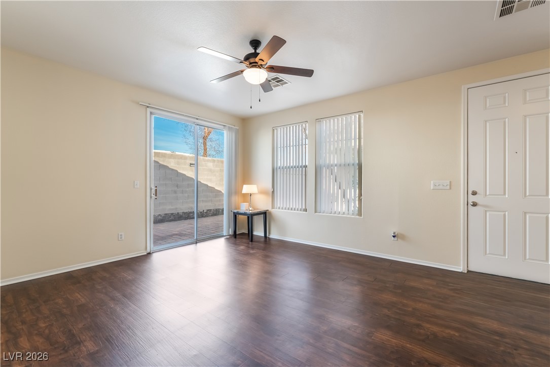 2528 Living Rock Street Las Vegas NV 89106