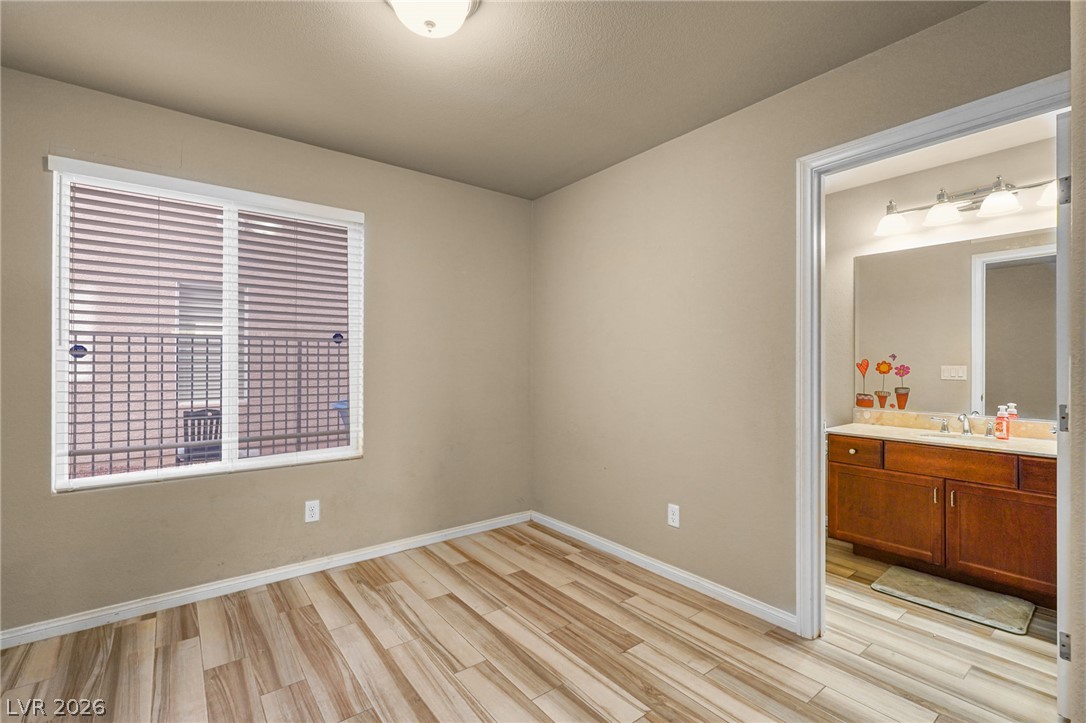 6005 Crown Palms Avenue Las Vegas NV 89139