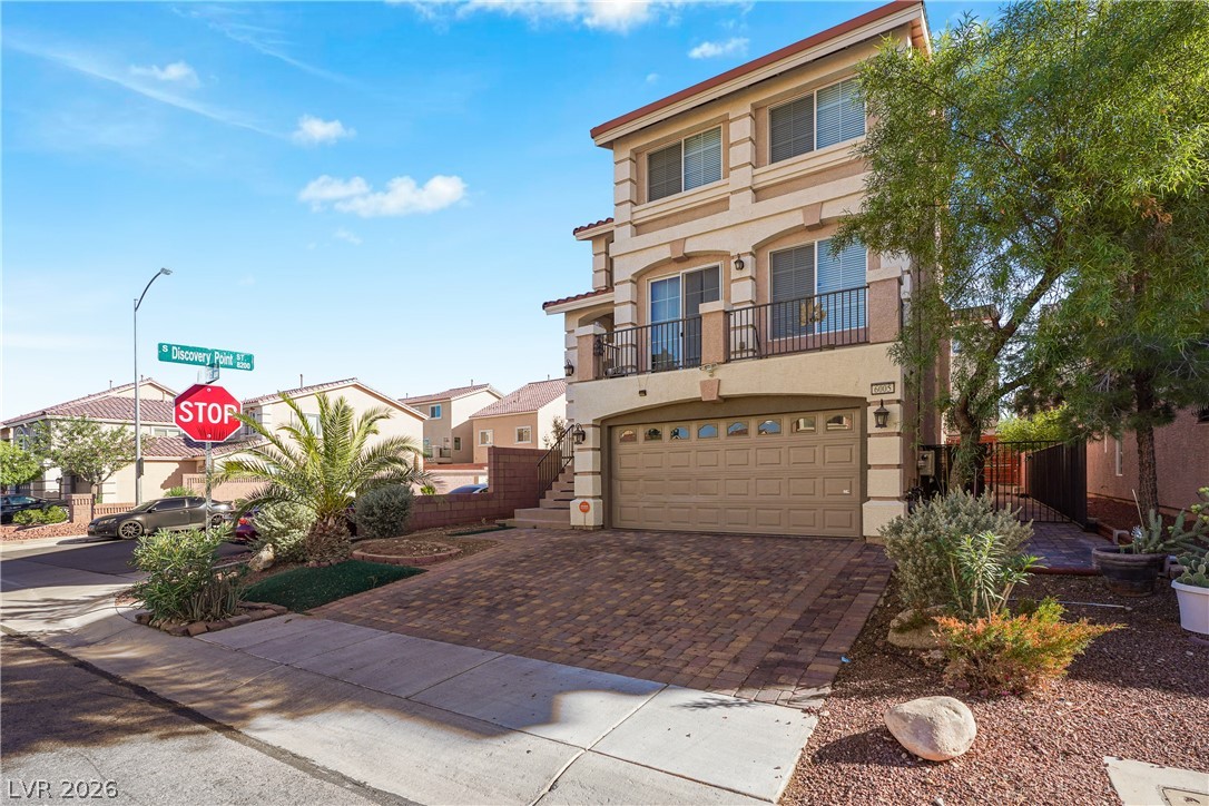 6005 Crown Palms Avenue Las Vegas NV 89139