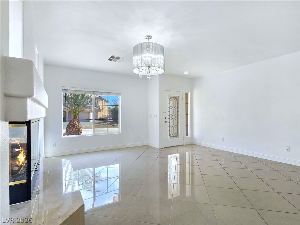 10699 Medicine Bow Street Las Vegas NV 89183