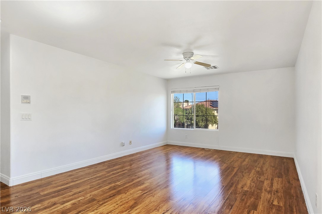 10699 Medicine Bow Street Las Vegas NV 89183