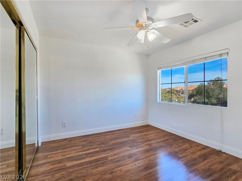 10699 Medicine Bow Street Las Vegas NV 89183
