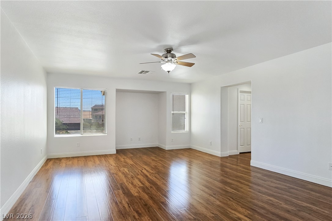 10699 Medicine Bow Street Las Vegas NV 89183