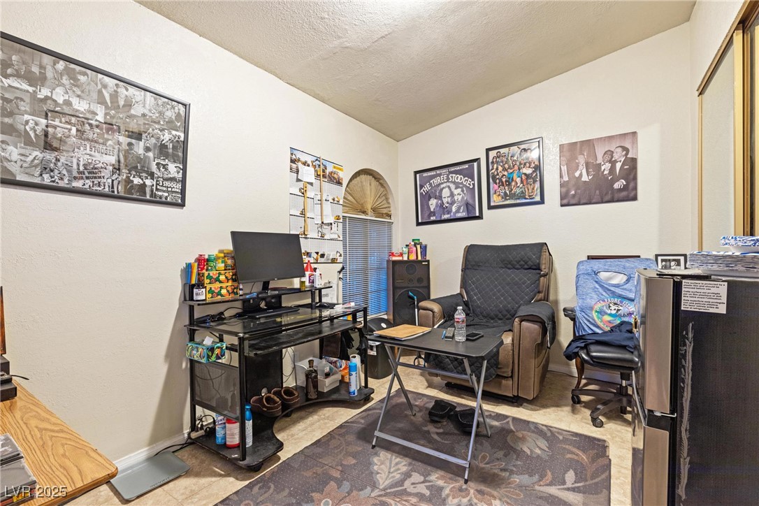 7530 Demona Drive Las Vegas NV 89123