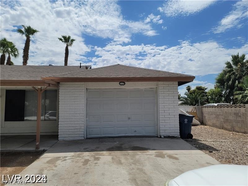 45 Logan Court Las Vegas NV 89110