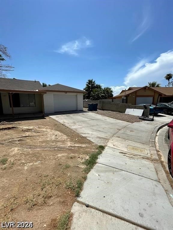 45 Logan Court Las Vegas NV 89110