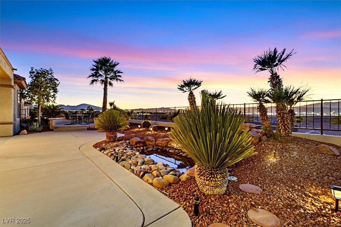 1677 Black Fox Canyon Road Henderson NV 89052