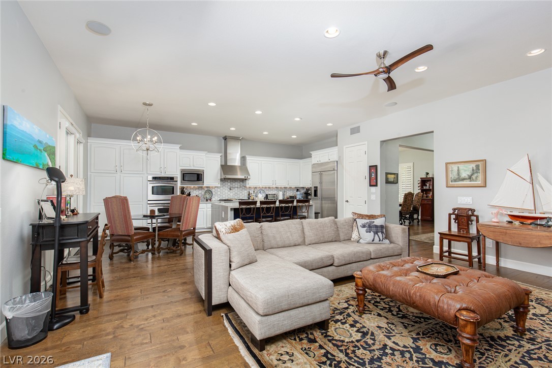 22 Douglas Grove Road Henderson NV 89052