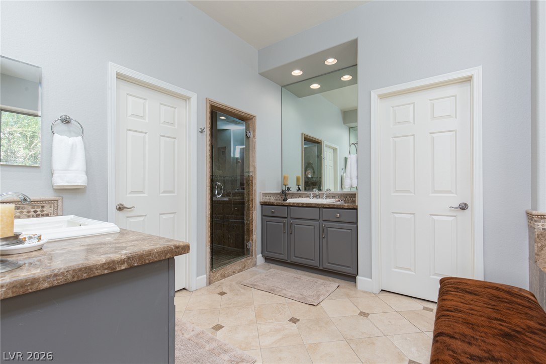 22 Douglas Grove Road Henderson NV 89052