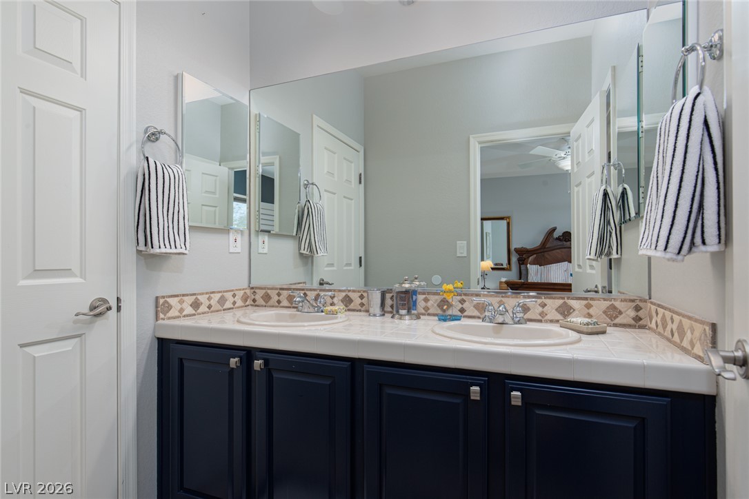 22 Douglas Grove Road Henderson NV 89052