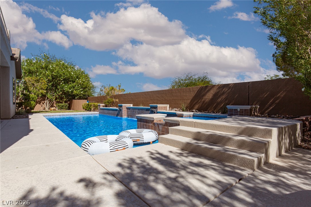 22 Douglas Grove Road Henderson NV 89052