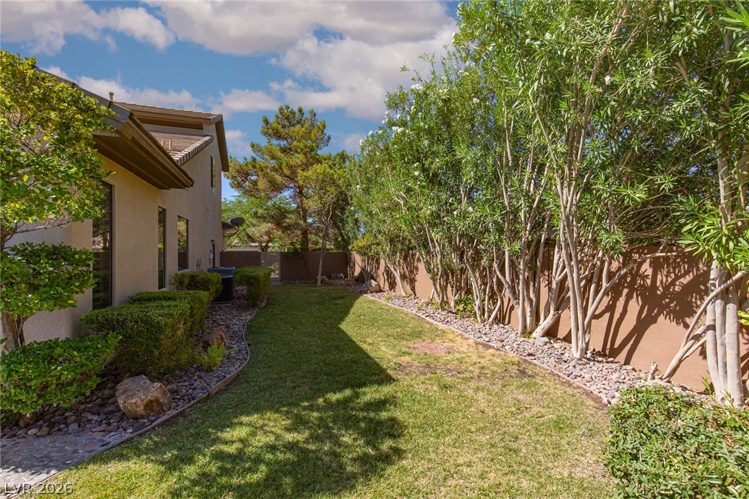 22 Douglas Grove Road Henderson NV 89052