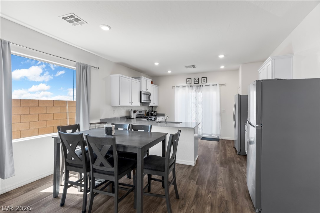 2687 Pavehawk Way Las Vegas NV 89156