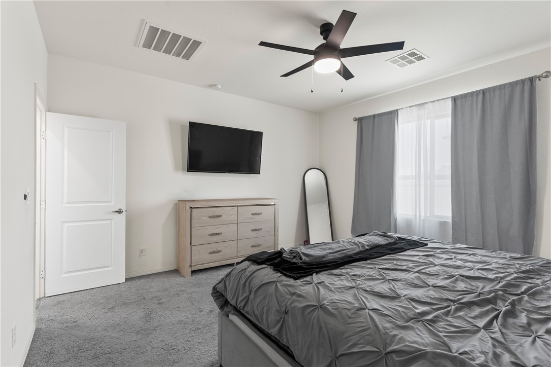 2687 Pavehawk Way Las Vegas NV 89156