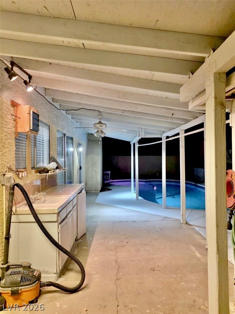 4727 Beaconsfield Street Las Vegas NV 89147