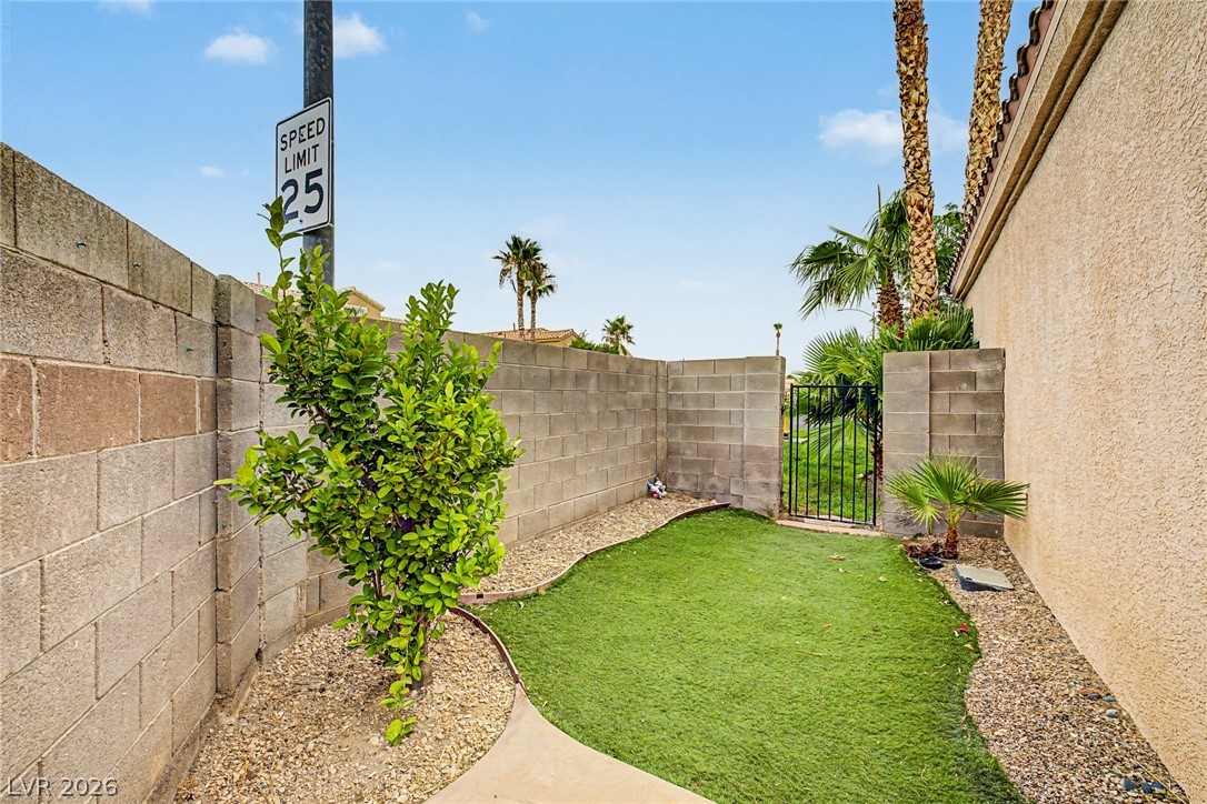 9329 Mountain Rise Avenue Las Vegas NV 89129
