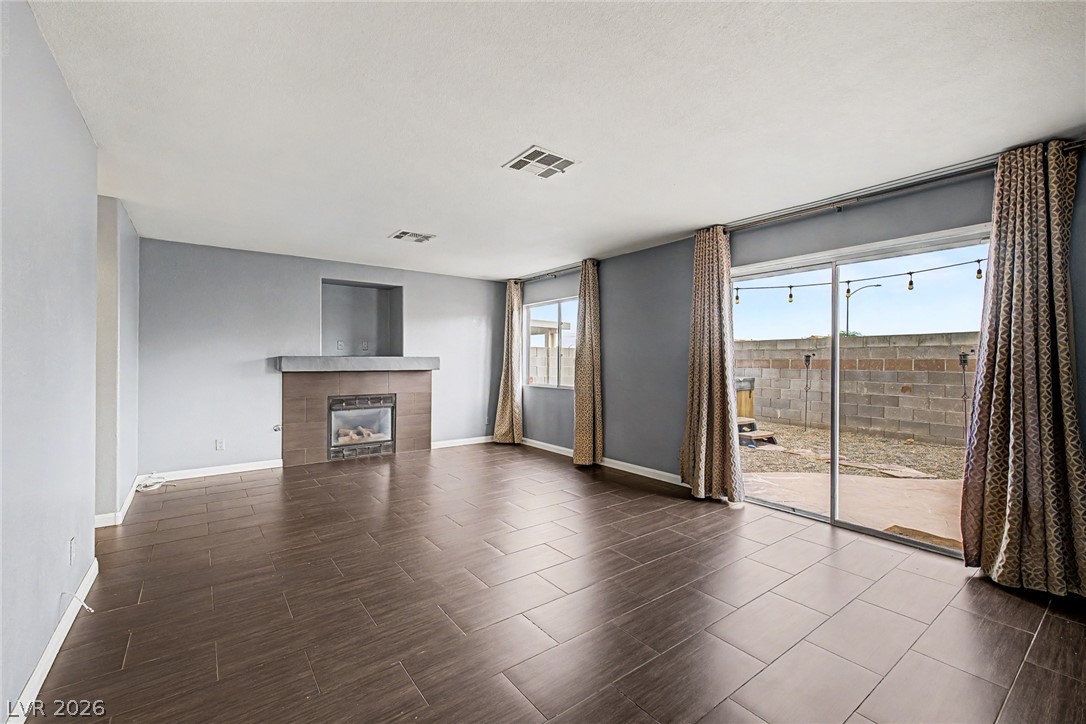9329 Mountain Rise Avenue Las Vegas NV 89129