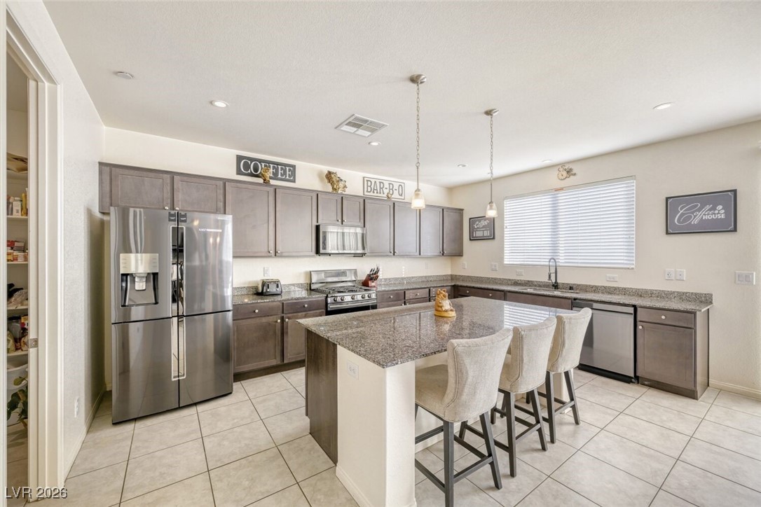 7232 Western Sun Drive Las Vegas NV 89149
