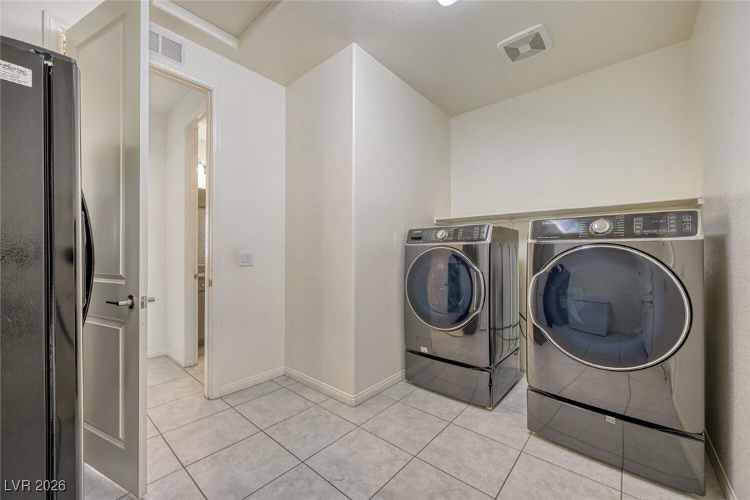7232 Western Sun Drive Las Vegas NV 89149