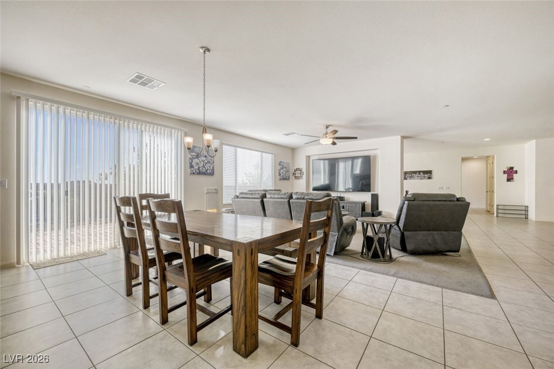 7232 Western Sun Drive Las Vegas NV 89149