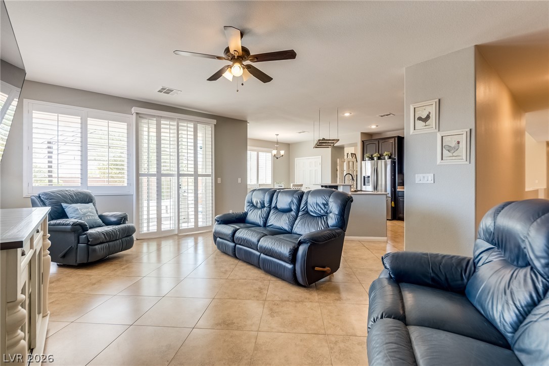 643 Coral View Street Las Vegas NV 89110