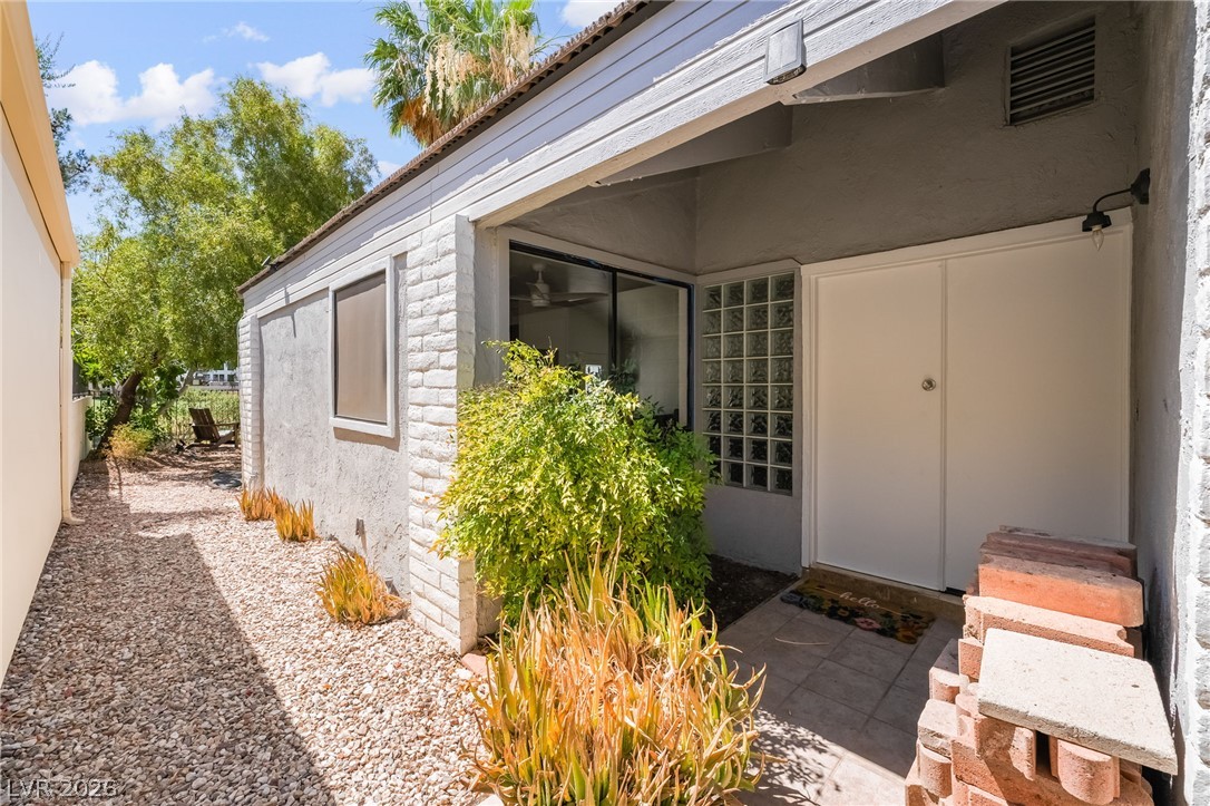2989 Bel Air Drive Las Vegas NV 89109