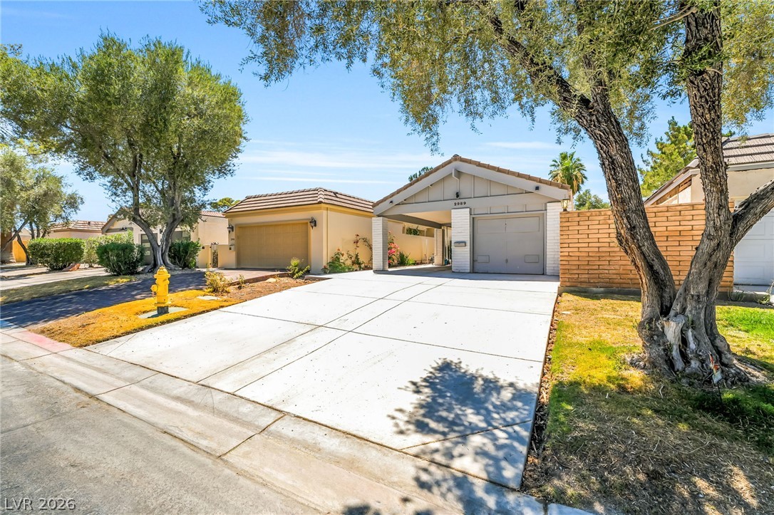 2989 Bel Air Drive Las Vegas NV 89109