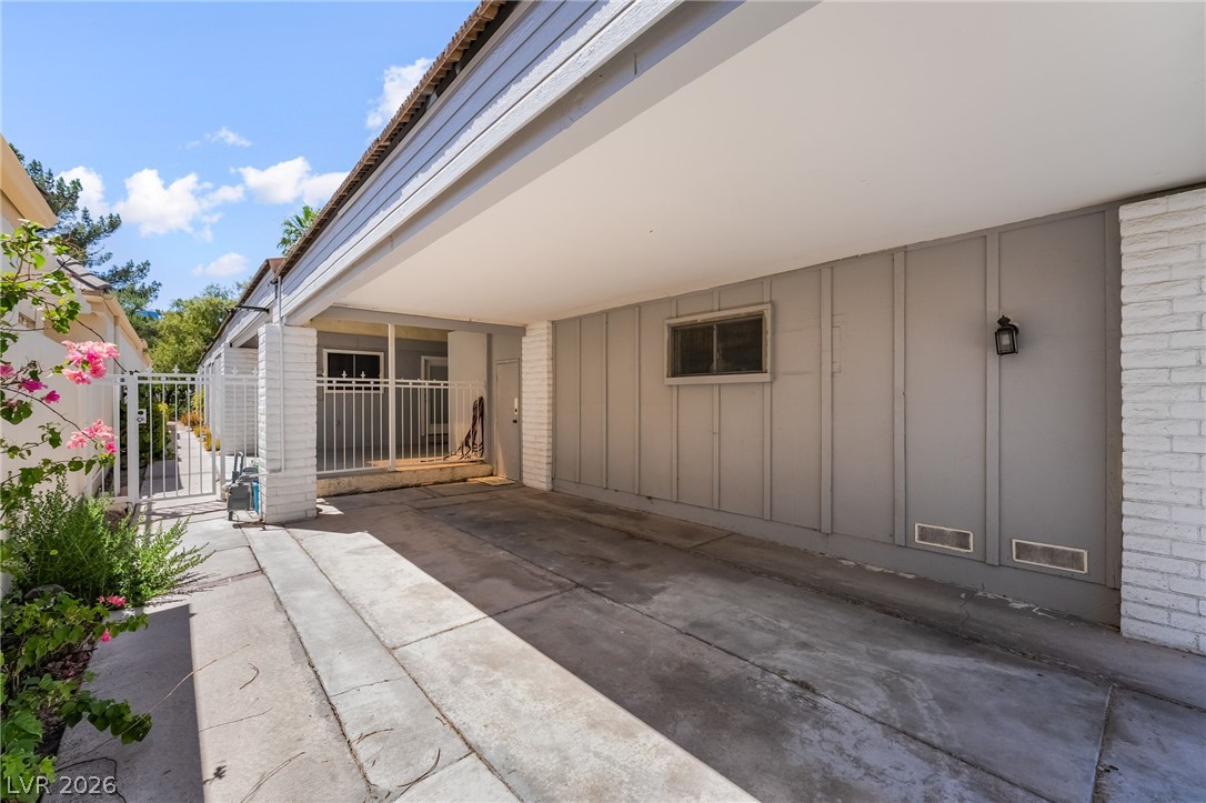 2989 Bel Air Drive Las Vegas NV 89109