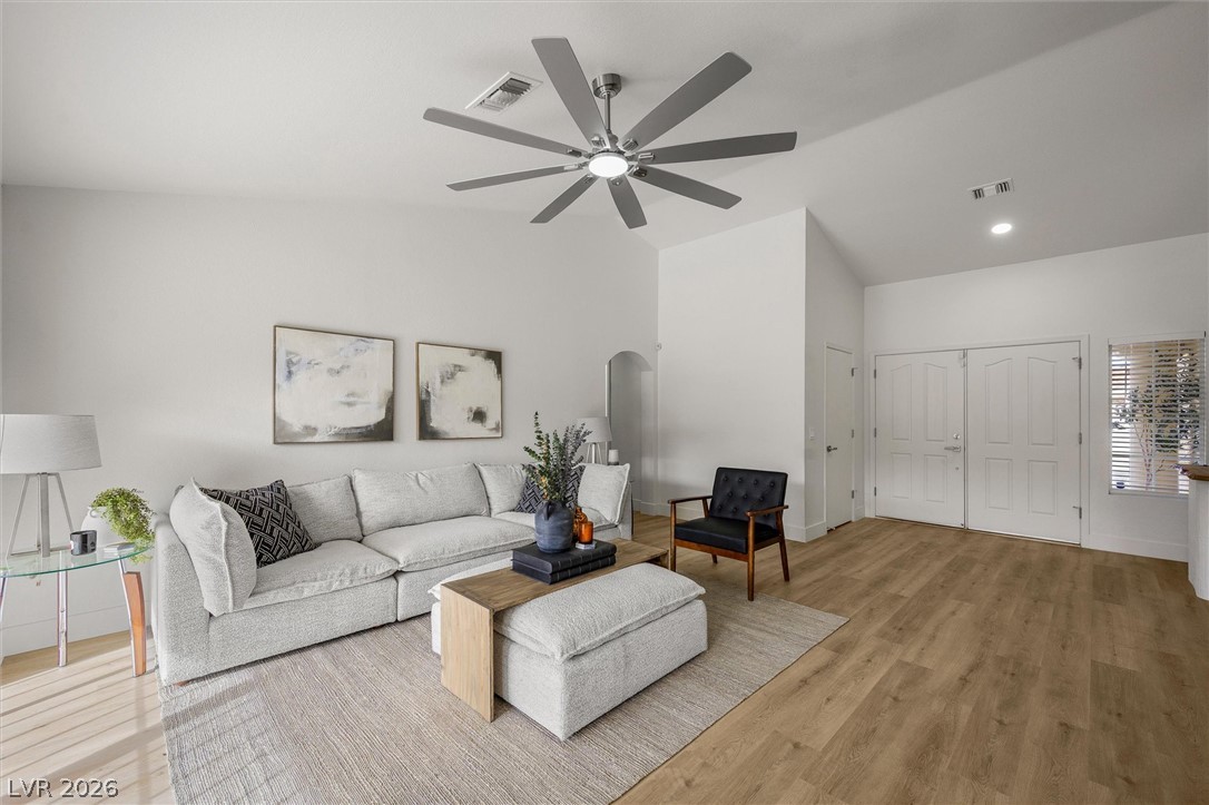 2517 Desert Sands Drive Las Vegas NV 89134