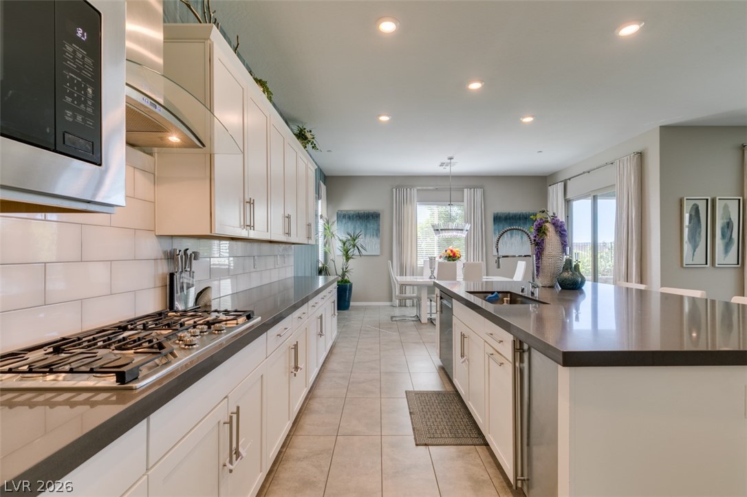 779 Glowing Horizon Street Henderson NV 89052