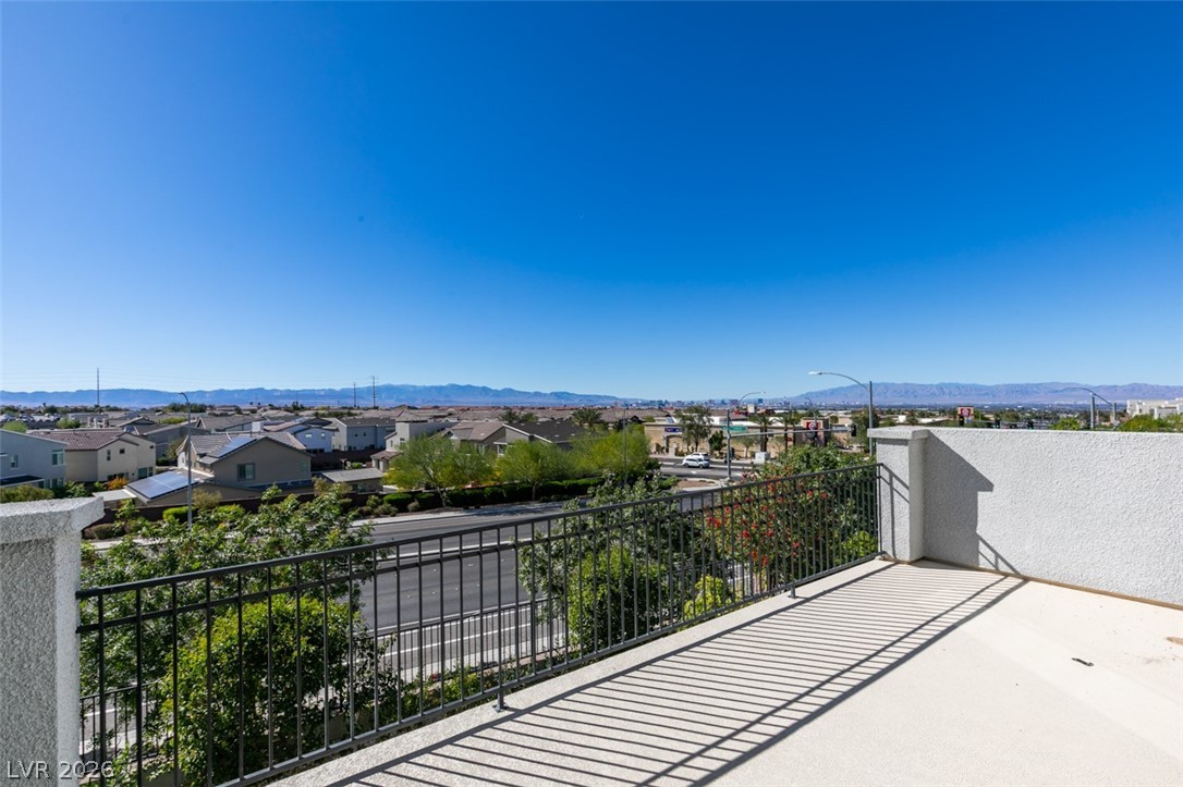 779 Glowing Horizon Street Henderson NV 89052