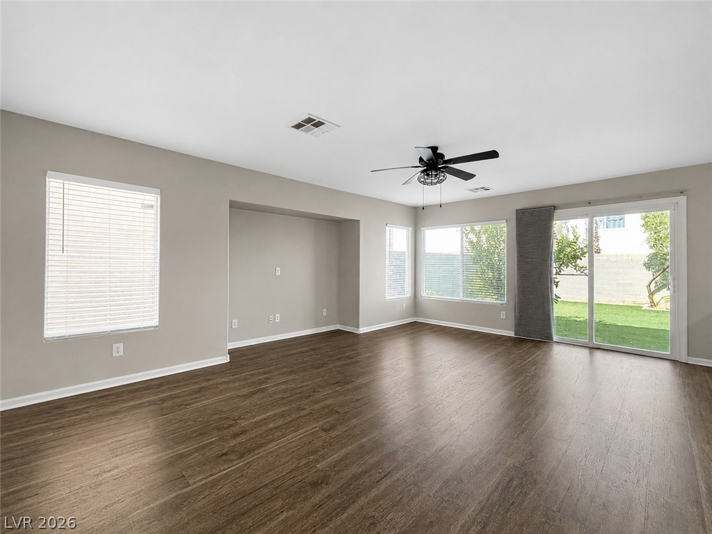 10607 Salmon Leap Street Las Vegas NV 89183