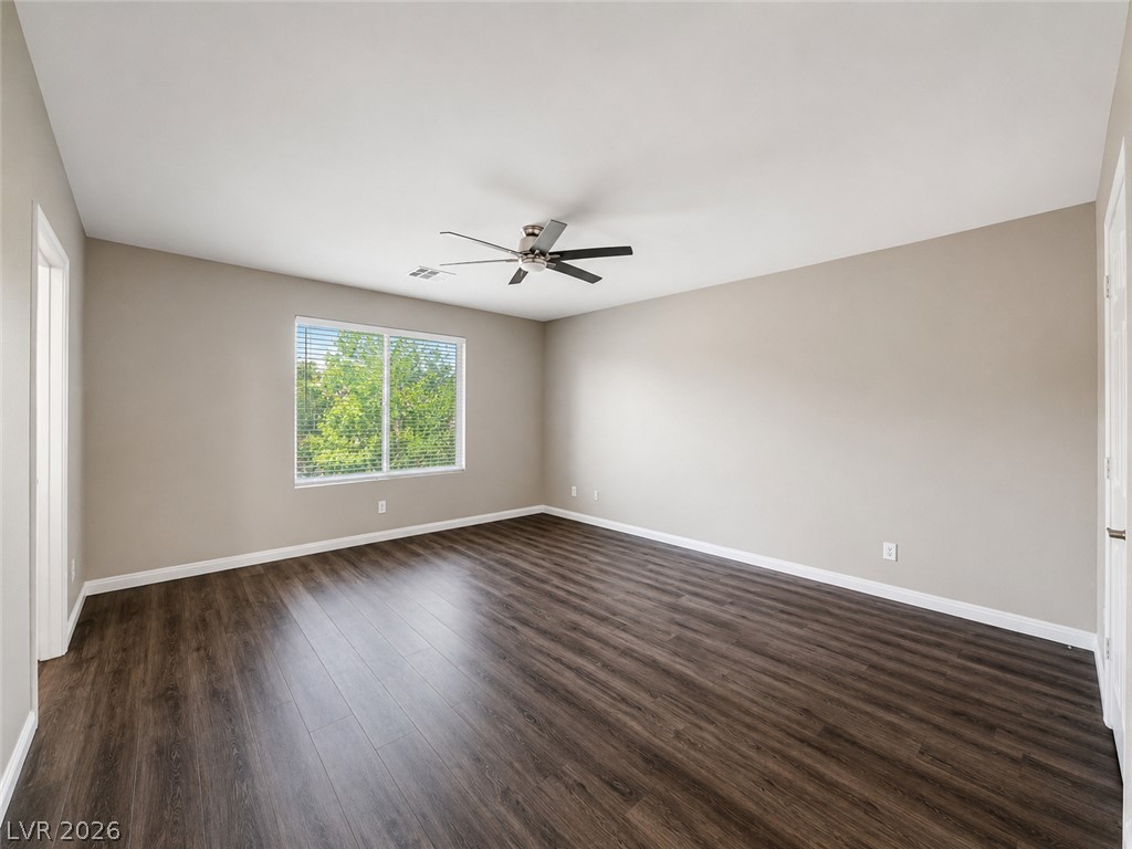 10607 Salmon Leap Street Las Vegas NV 89183