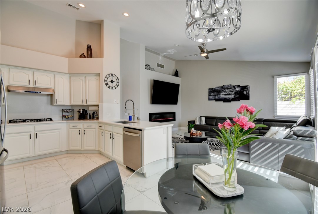 1508 Breeze Canyon Drive Las Vegas NV 89117