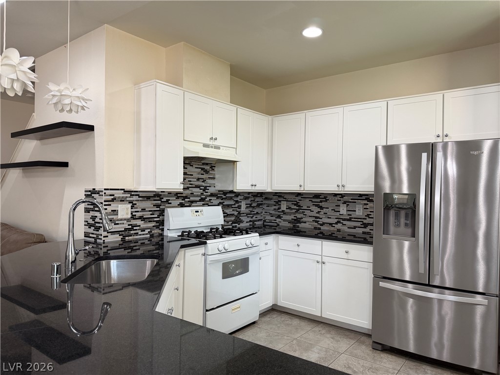 9830 Colenso Court Las Vegas NV 89148