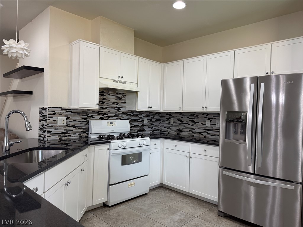 9830 Colenso Court Las Vegas NV 89148