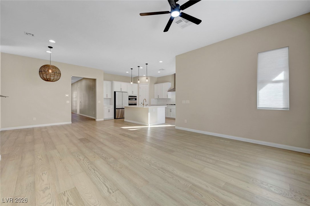 6117 Bugsy Street North Las Vegas NV 89081
