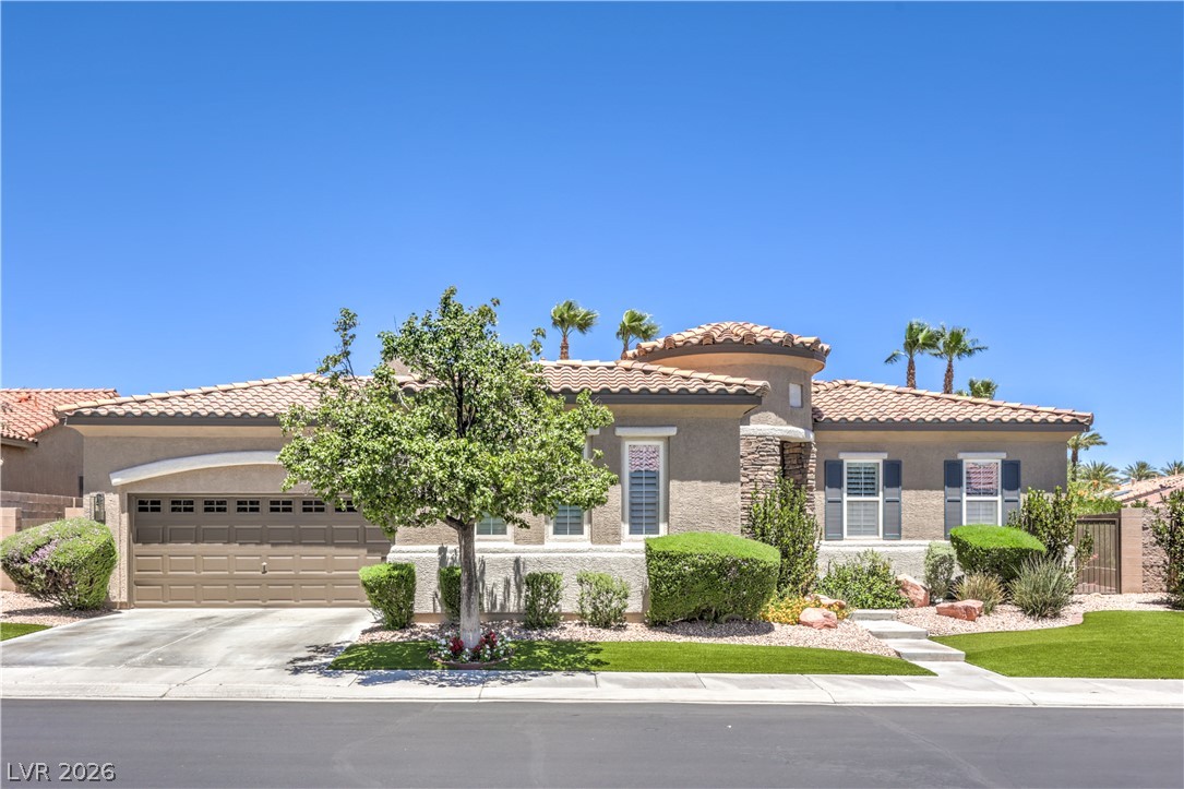 7166 Frontier Hills Avenue Las Vegas NV 89113