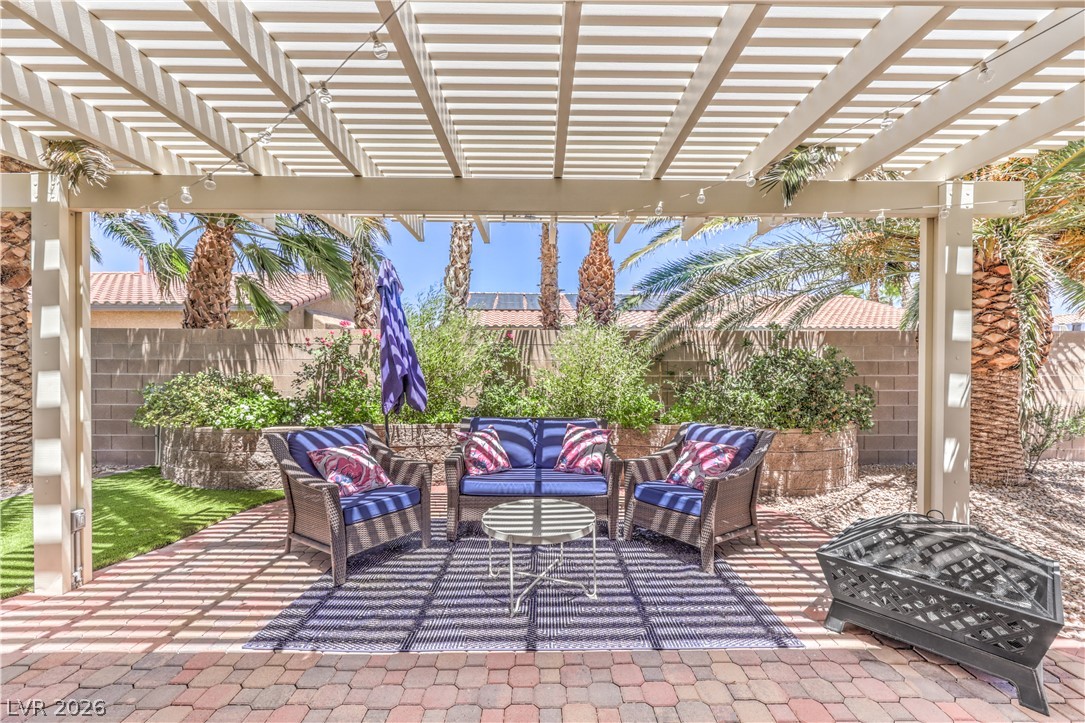 7166 Frontier Hills Avenue Las Vegas NV 89113