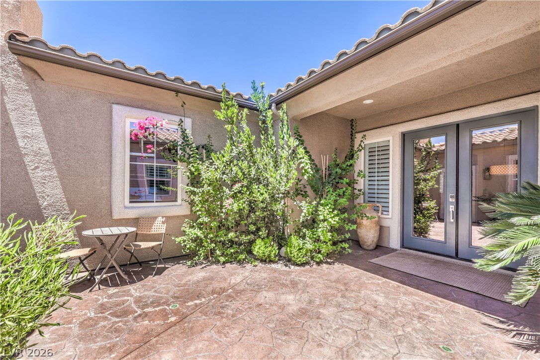 7166 Frontier Hills Avenue Las Vegas NV 89113