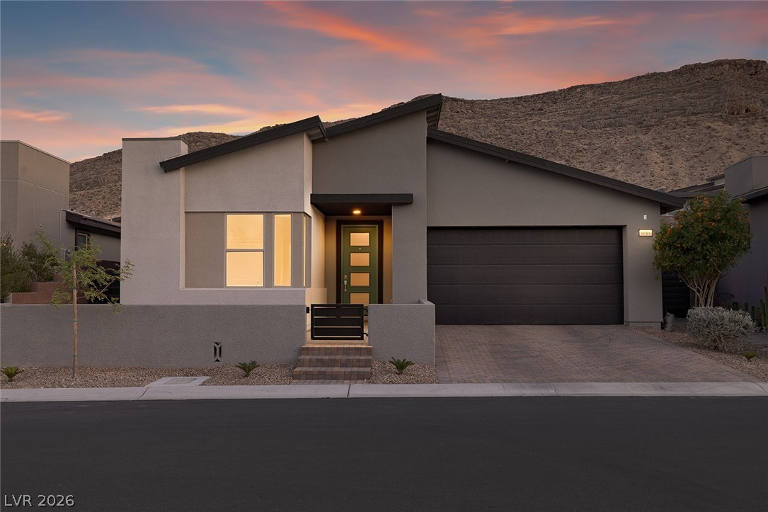 9689 Starlight Ridge Avenue Las Vegas NV 89148