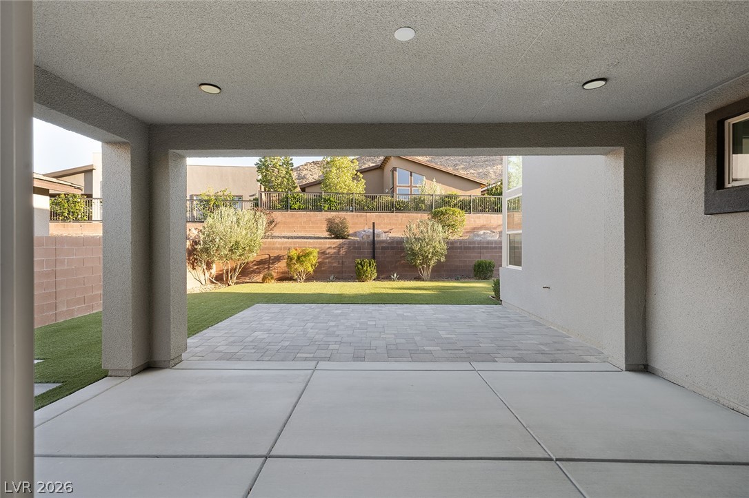 9689 Starlight Ridge Avenue Las Vegas NV 89148
