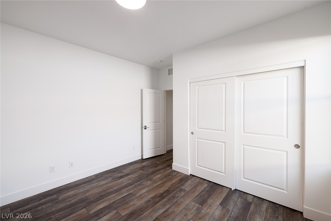 9689 Starlight Ridge Avenue Las Vegas NV 89148