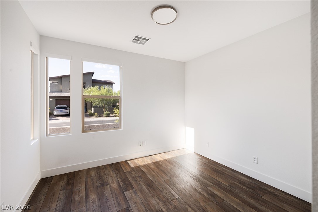 9689 Starlight Ridge Avenue Las Vegas NV 89148