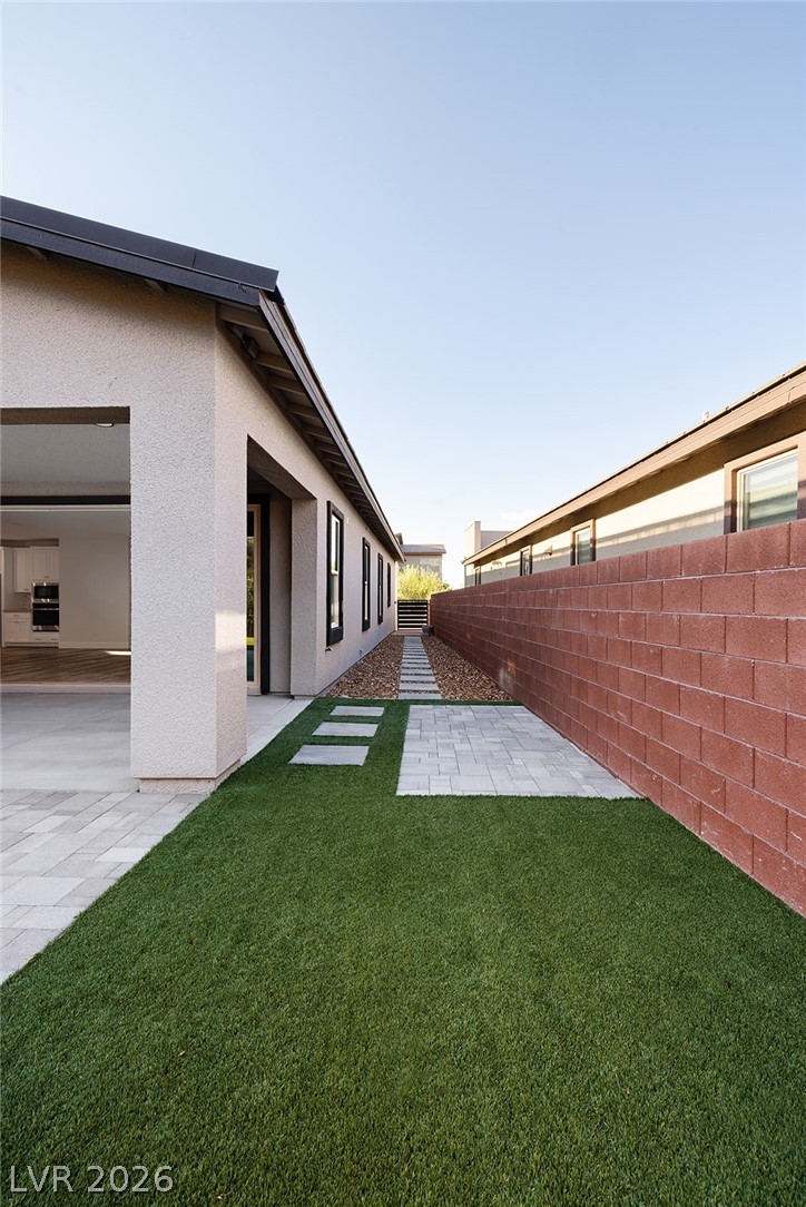 9689 Starlight Ridge Avenue Las Vegas NV 89148